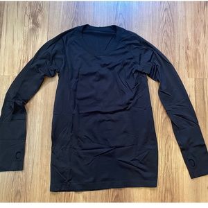 Black CRZ YOGA Women's Seamless Athletic Long Sleeves w/ Thumbholes, Size Large